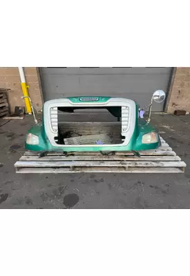 FREIGHTLINER M2 Hood