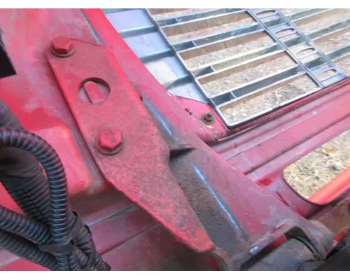 FREIGHTLINER M2 Hood