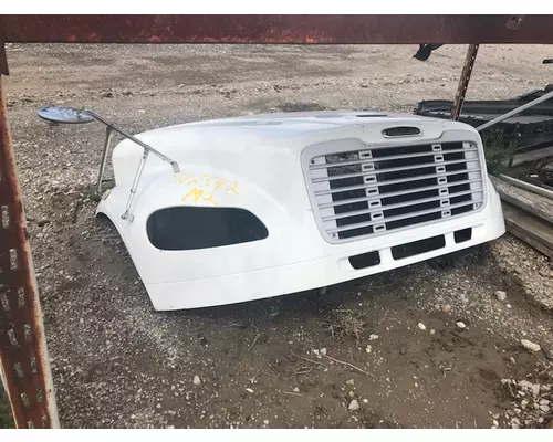 FREIGHTLINER M2 Hood