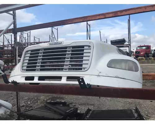 FREIGHTLINER M2 Hood