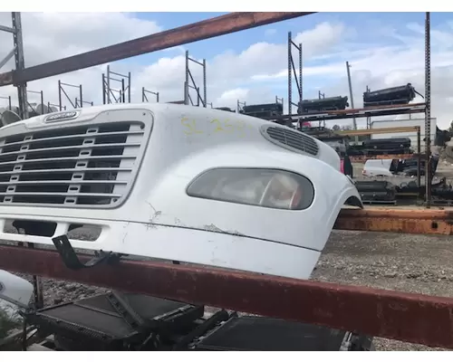 FREIGHTLINER M2 Hood