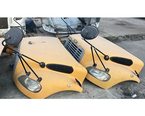 FREIGHTLINER M2 Hood