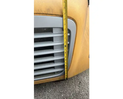 FREIGHTLINER M2 Hood