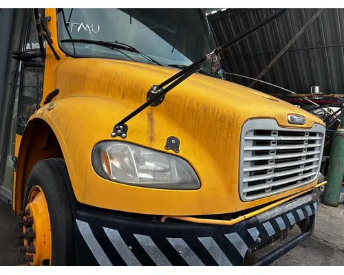 FREIGHTLINER M2 Hood