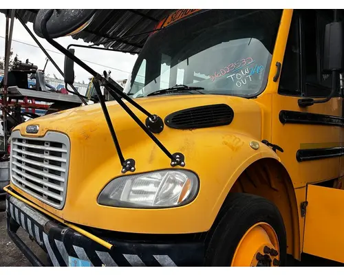 FREIGHTLINER M2 Hood