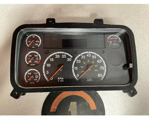 FREIGHTLINER M2 Instrument Cluster