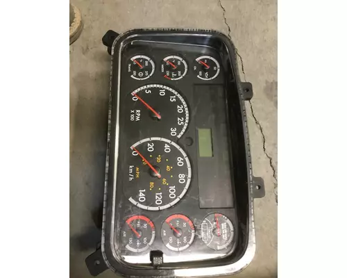 FREIGHTLINER M2 Instrument Cluster