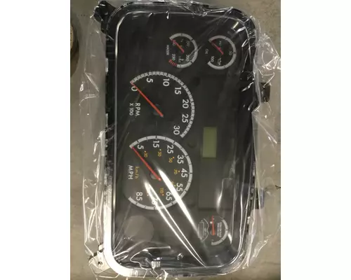 FREIGHTLINER M2 Instrument Cluster