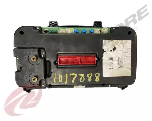 FREIGHTLINER M2 Instrument Cluster