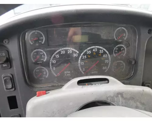 FREIGHTLINER M2 Instrument Cluster