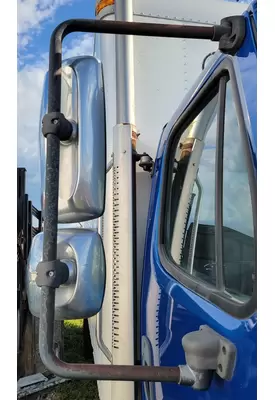 FREIGHTLINER M2 Mirror (Side View)