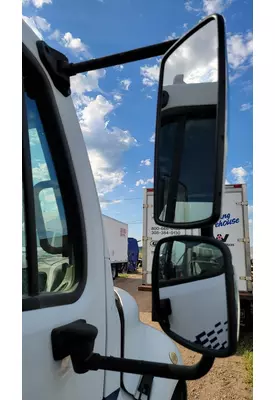 FREIGHTLINER M2 Mirror (Side View)