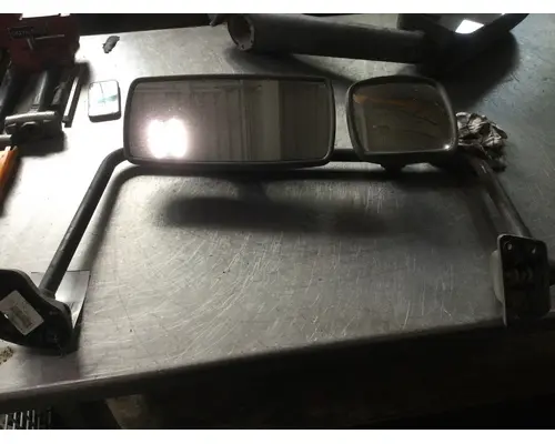 FREIGHTLINER M2 Mirror (Side View)