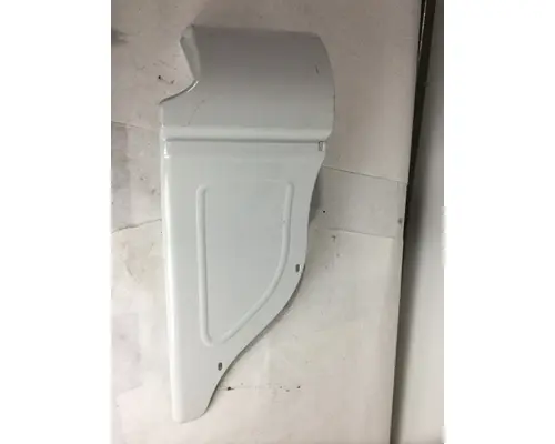 FREIGHTLINER M2 ROCKER PANEL 