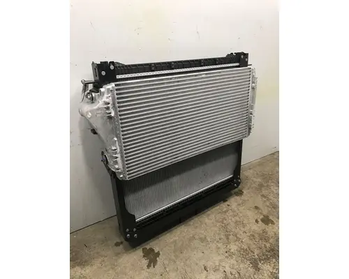 FREIGHTLINER M2 Radiator
