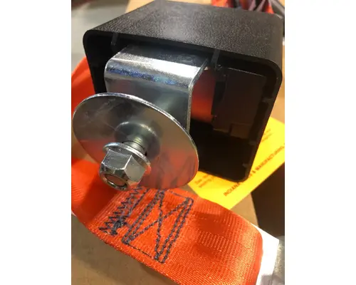 FREIGHTLINER M2 SEAT BELT