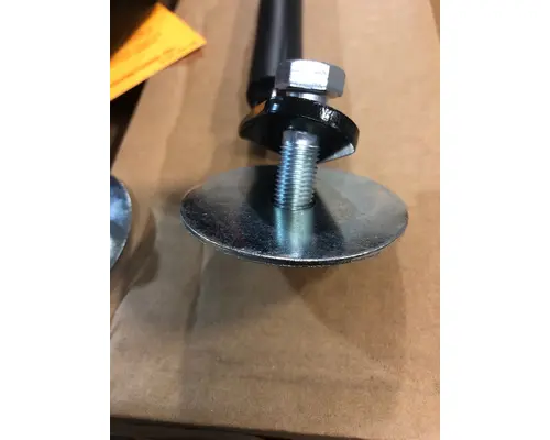 FREIGHTLINER M2 SEAT BELT