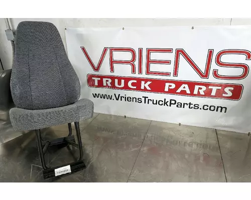 FREIGHTLINER M2 Seat, Front