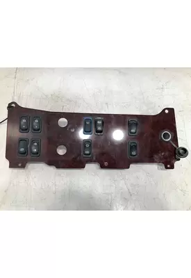 FREIGHTLINER M2 Switch Panel