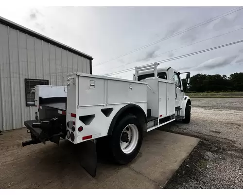 FREIGHTLINER M2 Vehicle For Sale