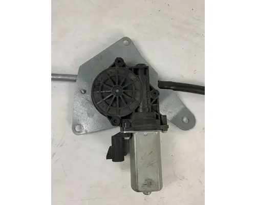 FREIGHTLINER M2 WINDOW REGULATOR