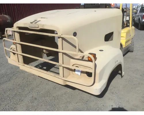 FREIGHTLINER M915 HOOD