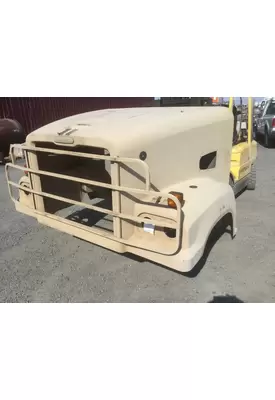 FREIGHTLINER M915 Hood