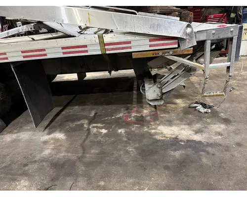 FREIGHTLINER MB70 Rebuilders