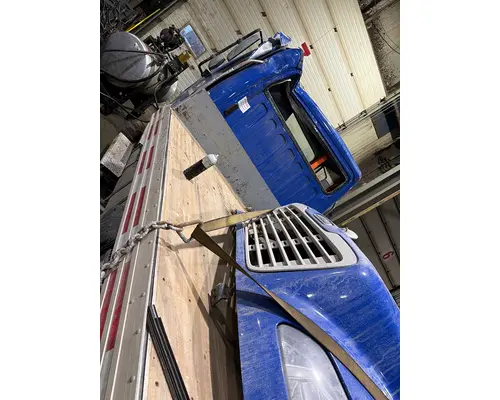 FREIGHTLINER MB70 Rebuilders