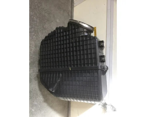 FREIGHTLINER MISC AIR CLEANER