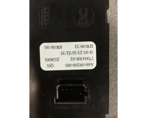 FREIGHTLINER MISC DOOR SWITCH