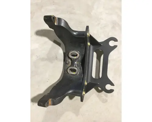FREIGHTLINER MISC ENGINE MOUNTS
