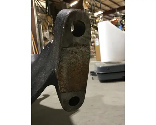 FREIGHTLINER MISC ENGINE MOUNTS