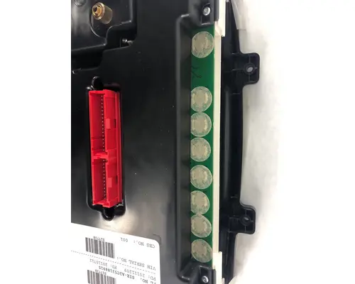 FREIGHTLINER MISC INSTRUMENT CLUSTER