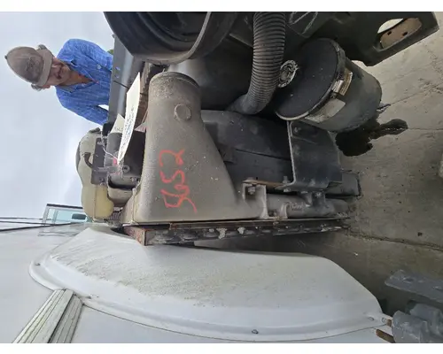 FREIGHTLINER MT-45 Air Conditioner Condenser