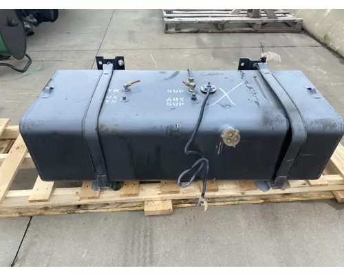 FREIGHTLINER MT 45 Fuel Tank