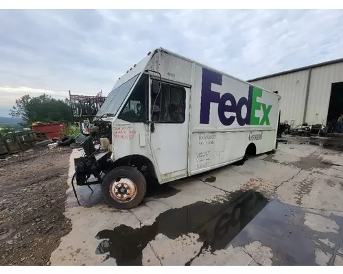 FREIGHTLINER MT-45 Radiator Overflow Bottle