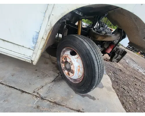 FREIGHTLINER MT-45 Spindle  Knuckle, Front