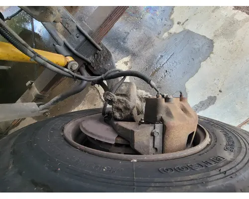 FREIGHTLINER MT-45 Spindle  Knuckle, Front