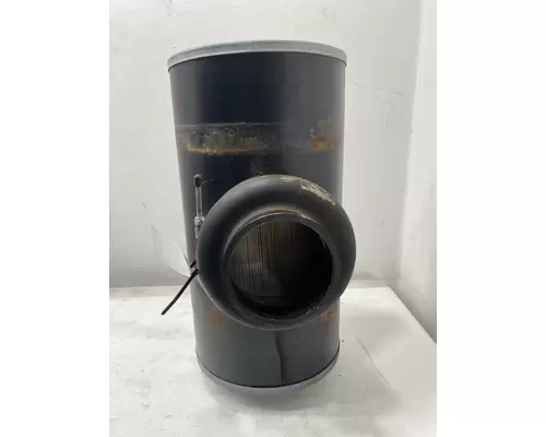 FREIGHTLINER MT 55 Air Cleaner