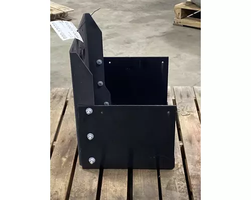 FREIGHTLINER MT 55 Battery Box