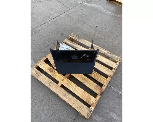 FREIGHTLINER MT 55 Battery Box