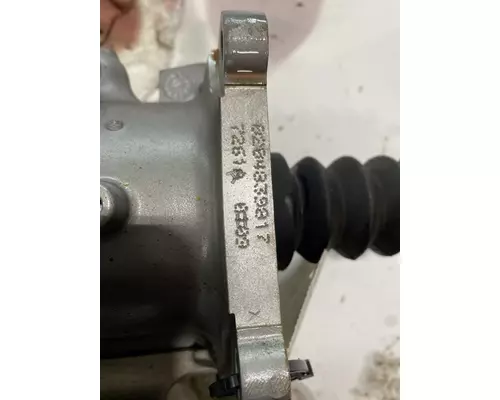 FREIGHTLINER MT 55 Brake Proportioning Valve