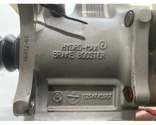 FREIGHTLINER MT 55 Brake Proportioning Valve