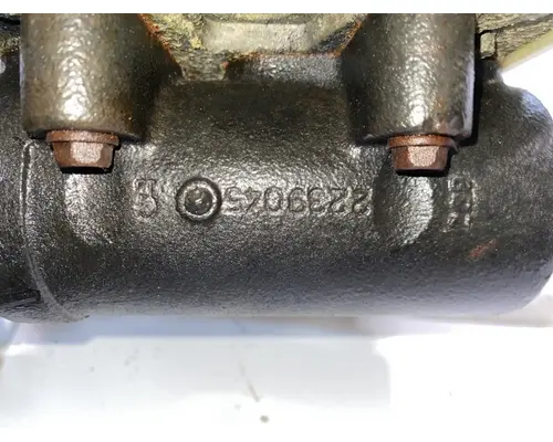 FREIGHTLINER MT 55 Brake Proportioning Valve