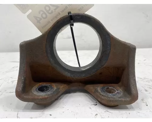 FREIGHTLINER MT 55 Engine Mount