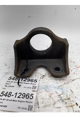 FREIGHTLINER MT 55 Engine Mount