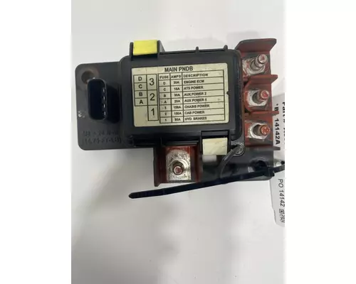 FREIGHTLINER MT 55 Fuse Panel