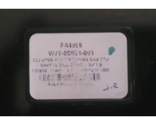 FREIGHTLINER MT-55 Instrument Cluster