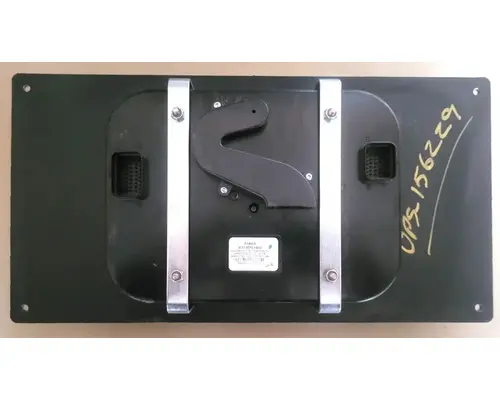 FREIGHTLINER MT-55 Instrument Cluster